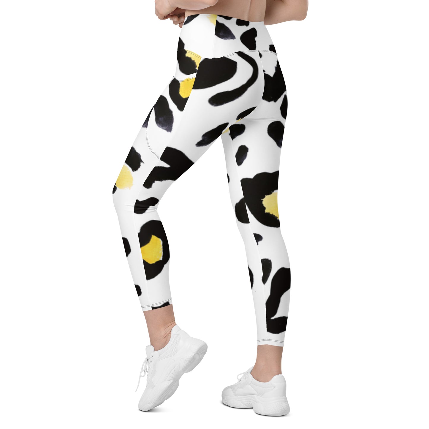 Leggings with pockets